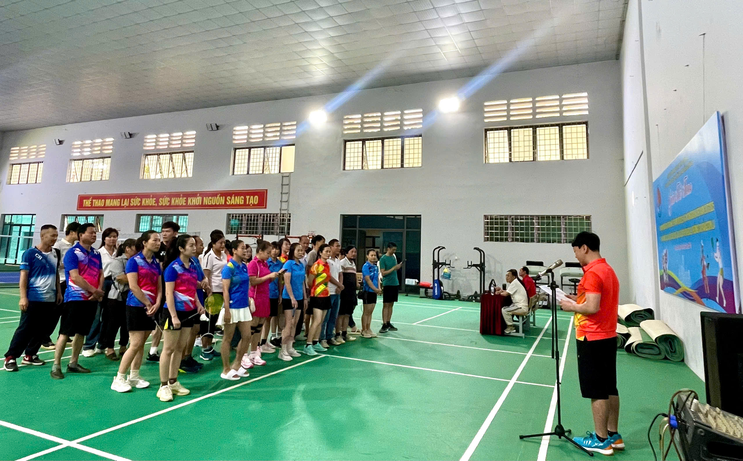Giải thể thao chào mừng ngày Gia đình Việt Nam 28/6/2025, ngày Công  đoàn Việt Nam 28/7/2025 và ra mắt Câu lạc bộ Cầu lông, Câu lạc bộ Pickleball Trường  Cao đẳng Sơn La             