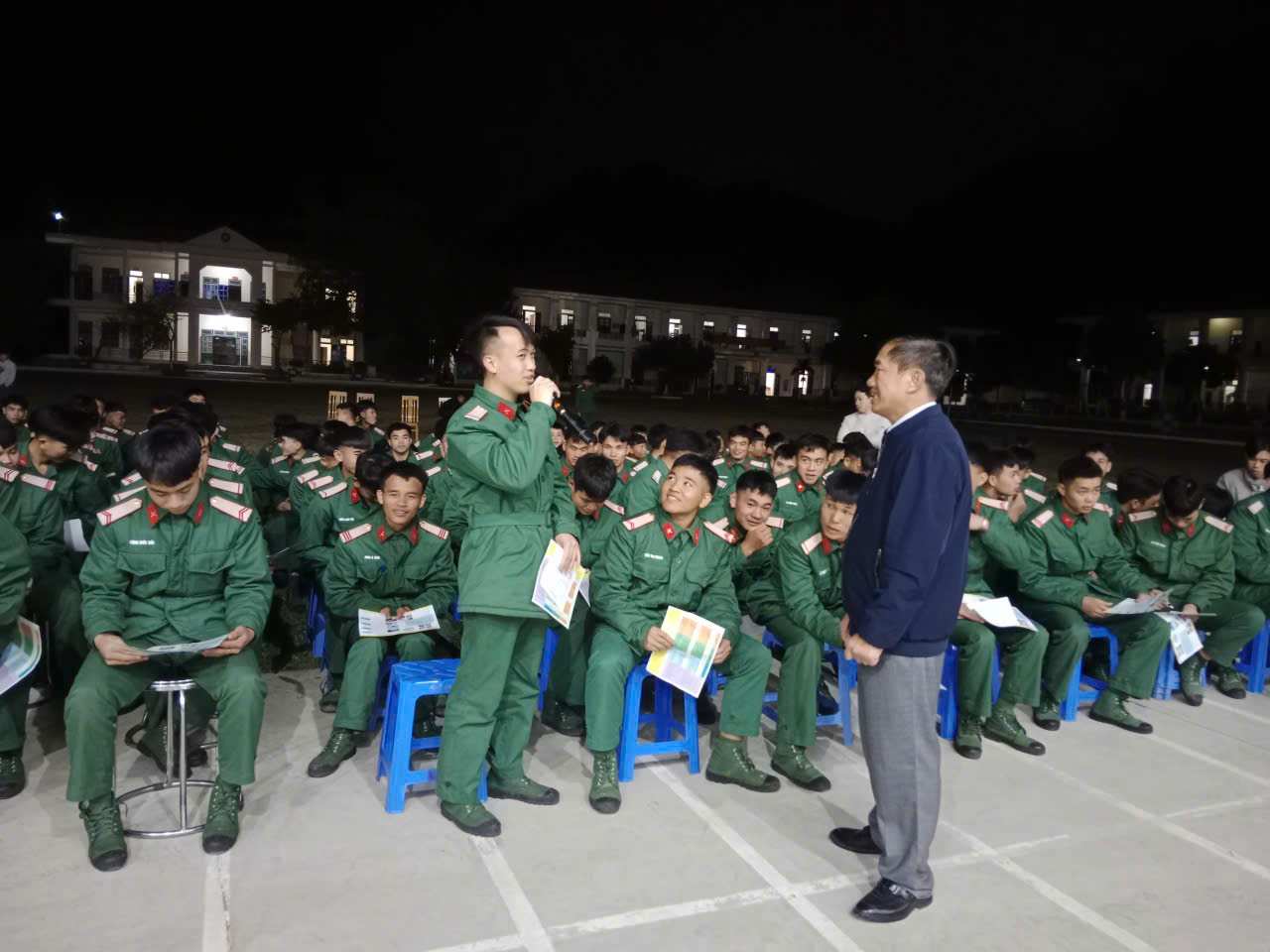 Tư vấn hướng nghiệp, tuyển sinh cho quân nhân, chiến sĩ xuất ngũ năm 2025, 2026